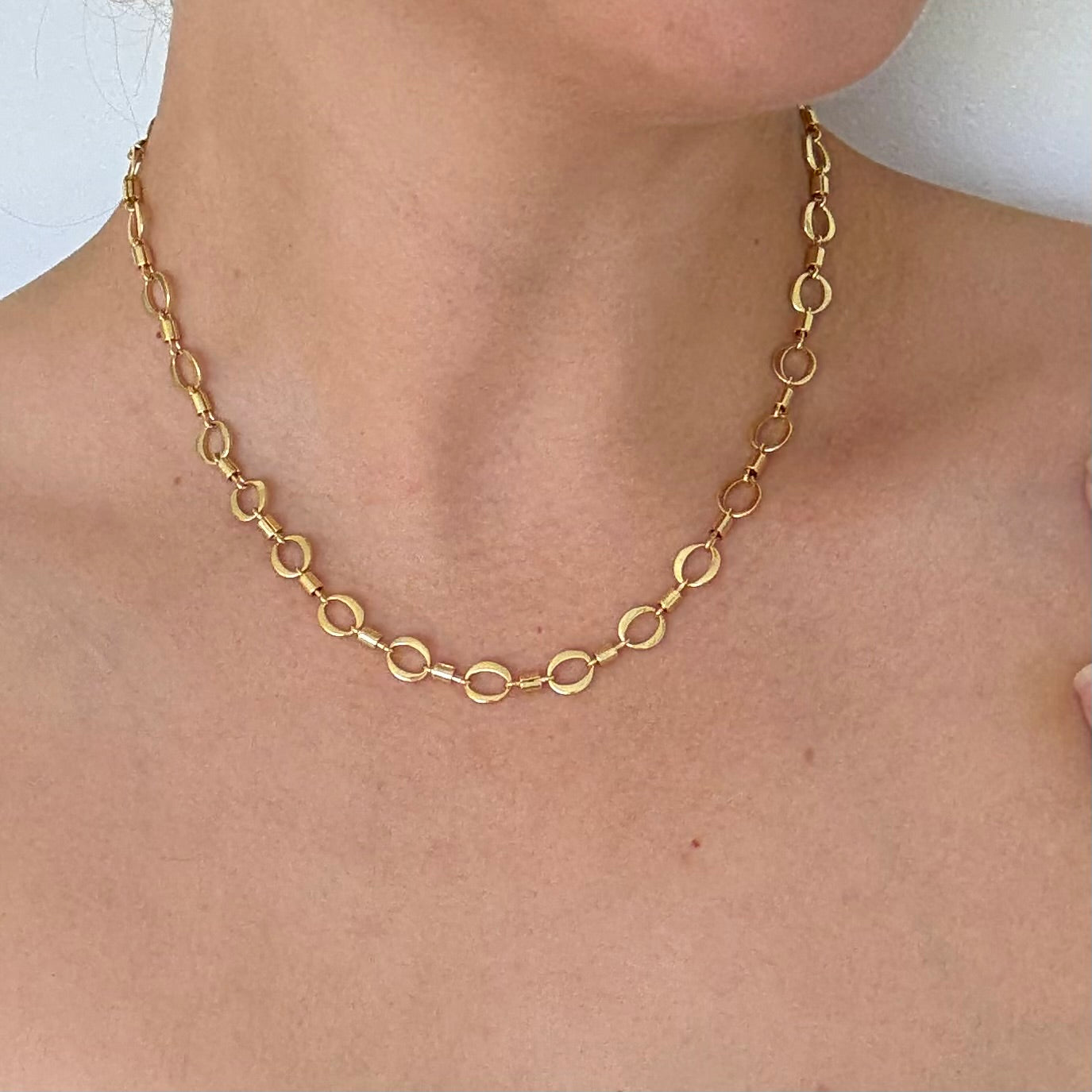 Lacey Chain Necklace