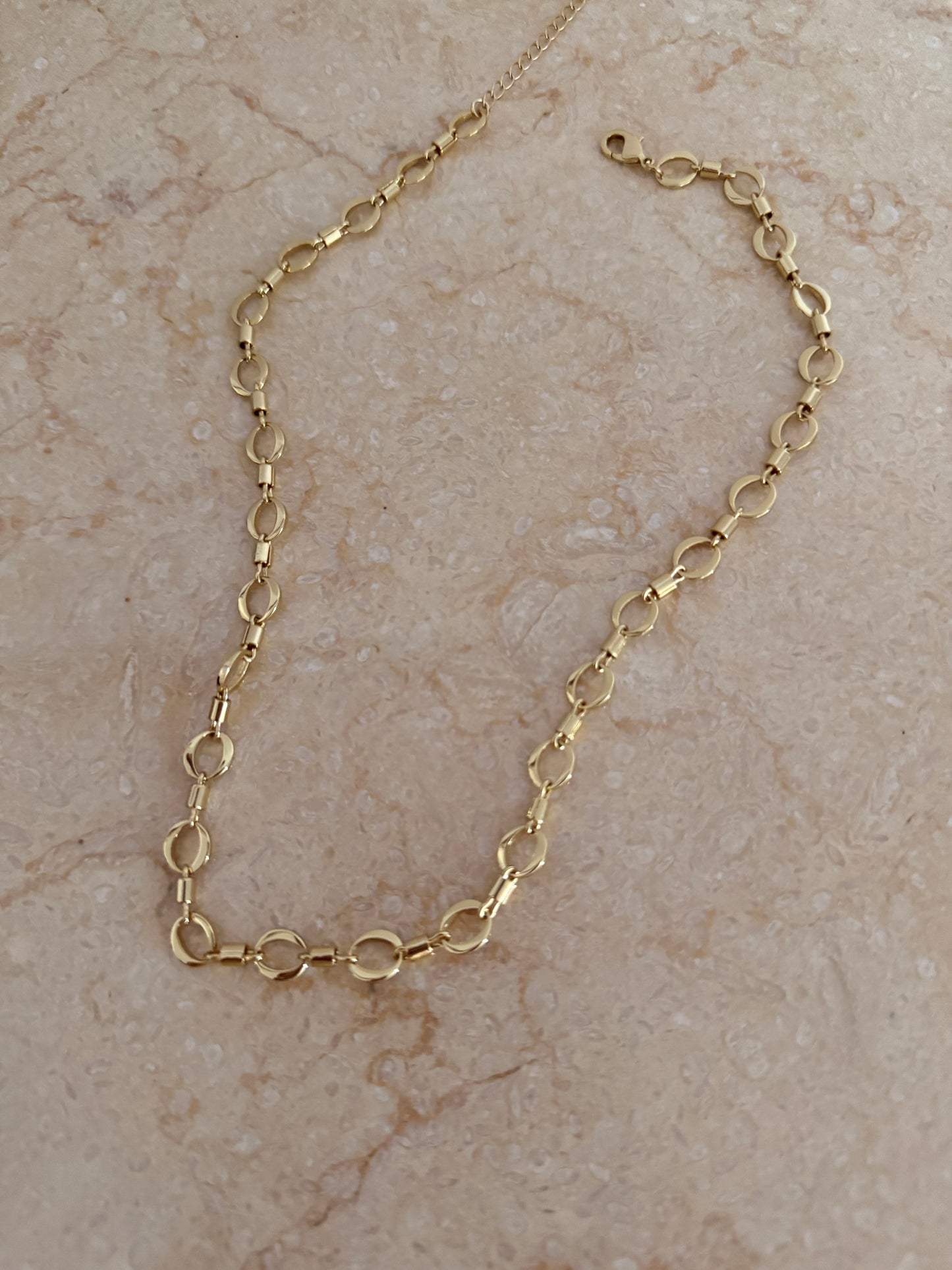 Lacey Chain Necklace