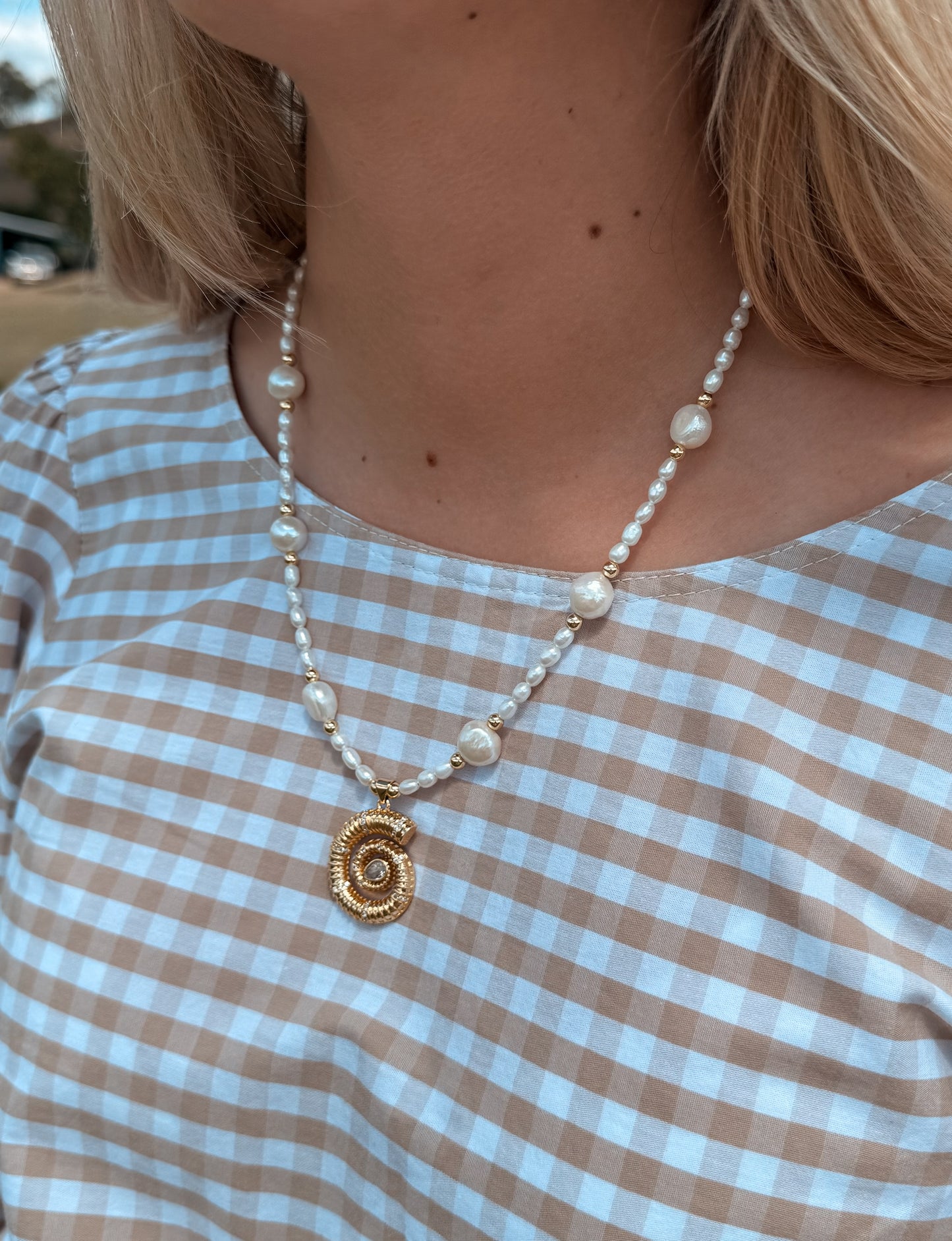 Conch Shell Coastal Cowgirl Necklace