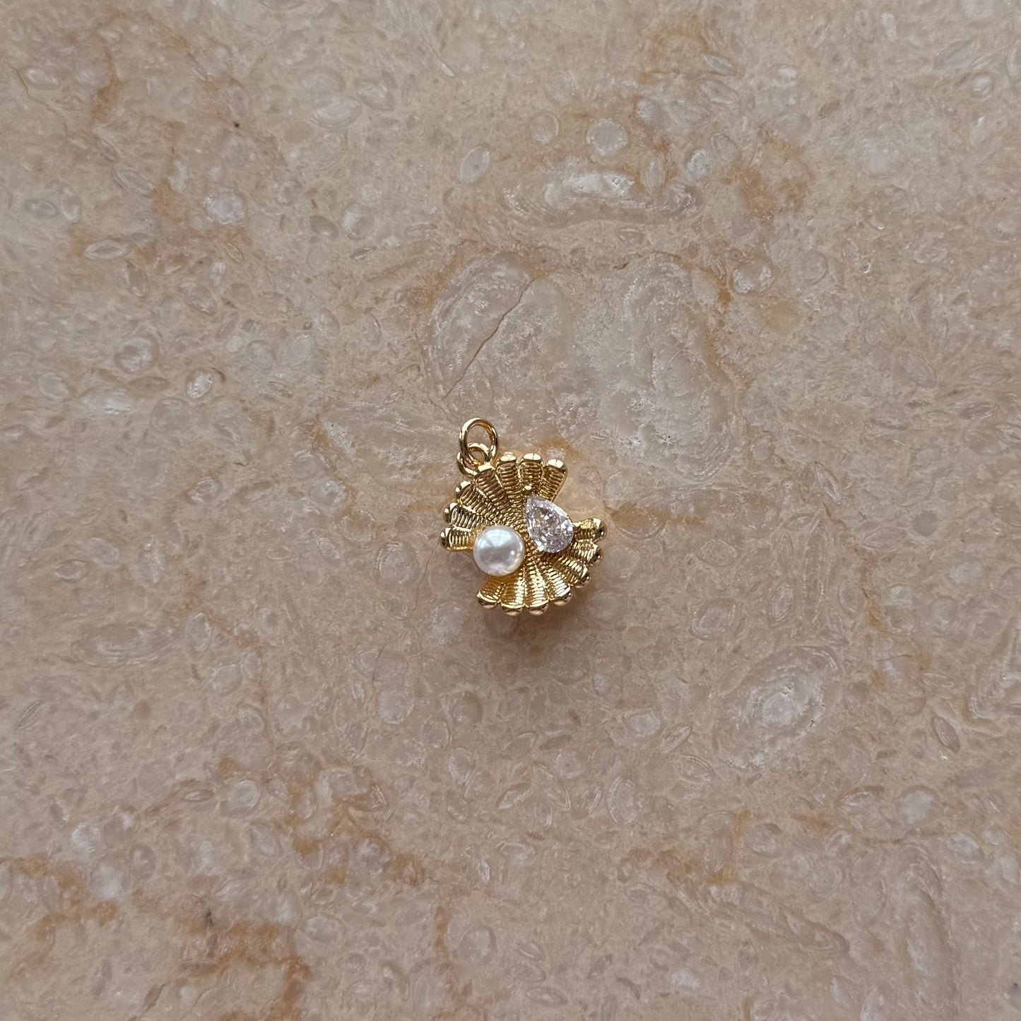 Clam Shell Pearl Pendant